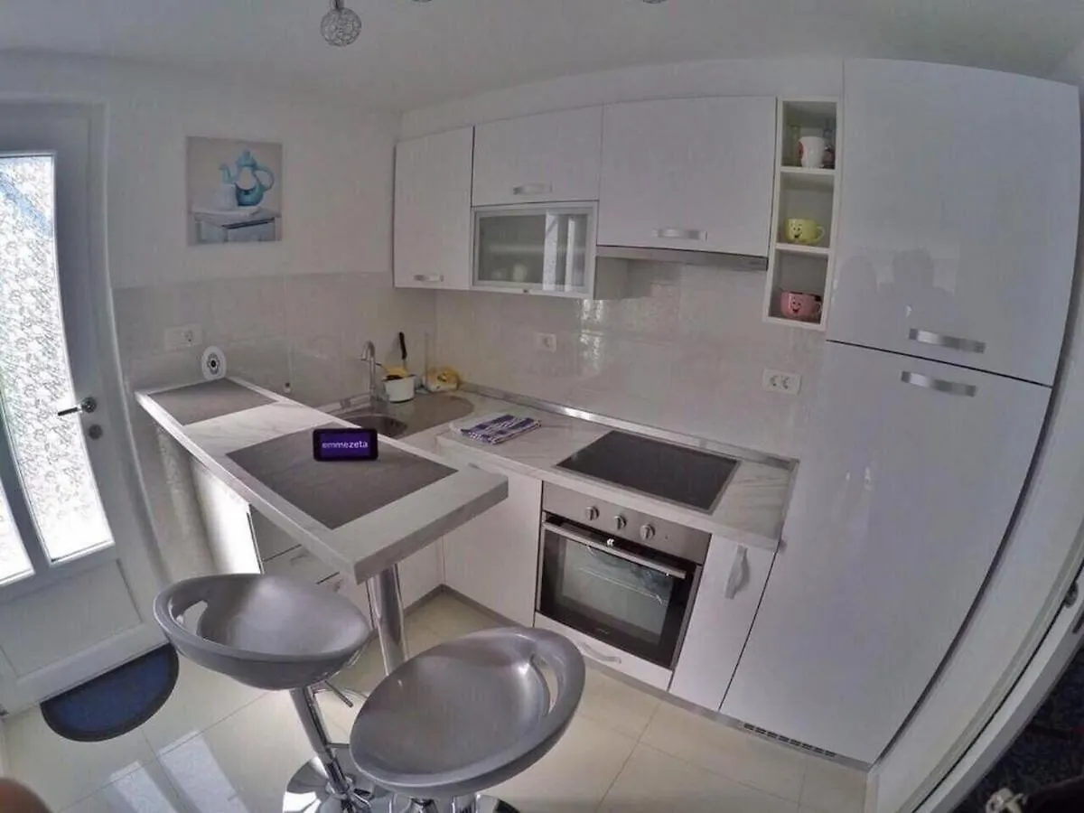 Apartment By The Sea Rabac