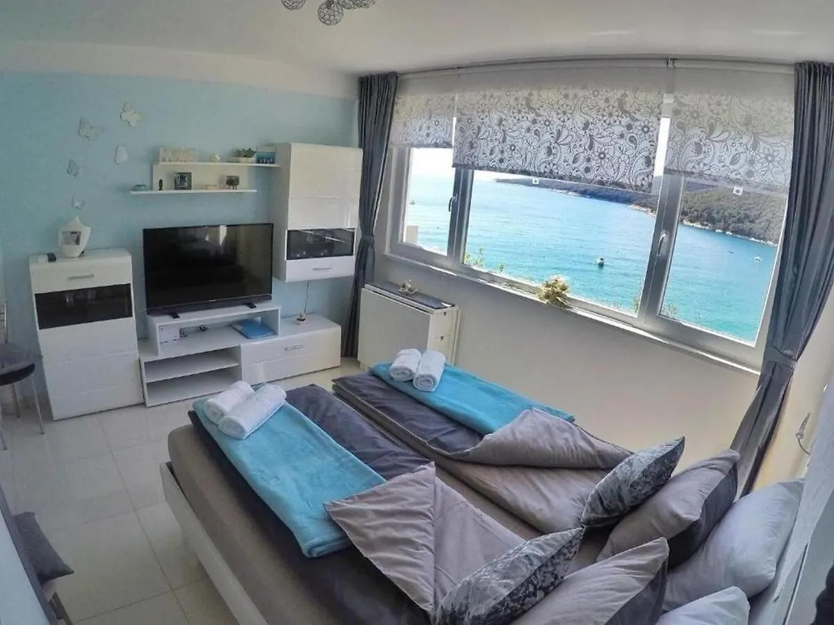 Apartment By The Sea Rabac