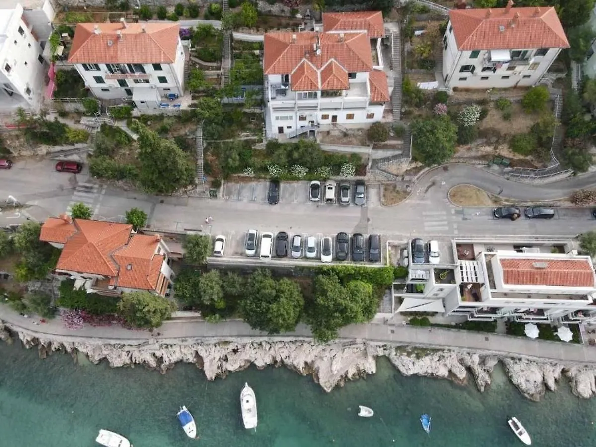 Apartment By The Sea Rabac Kroatien